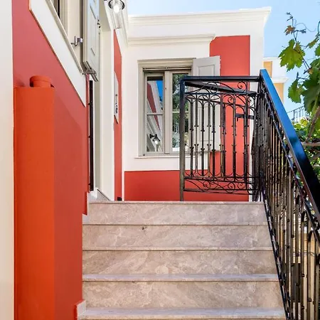 Διαμέρισμα Christina *